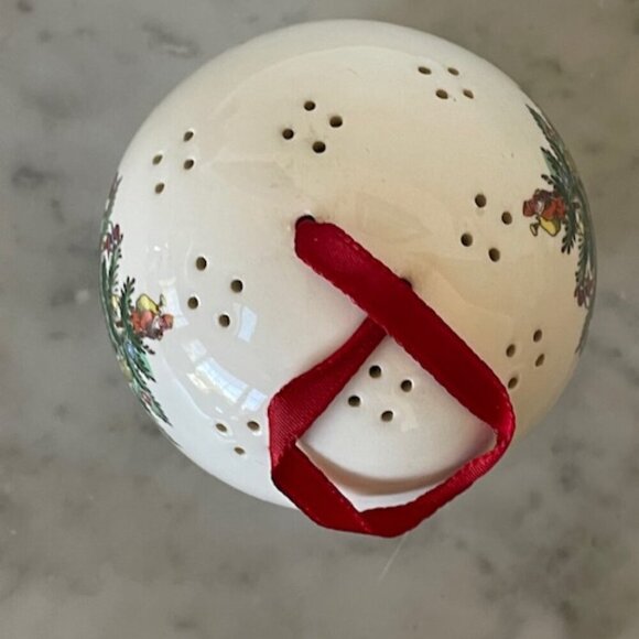 SPODE Christmas Tree Pompadour Hanging Porcelain Ball Vintage - Picture 7 of 11